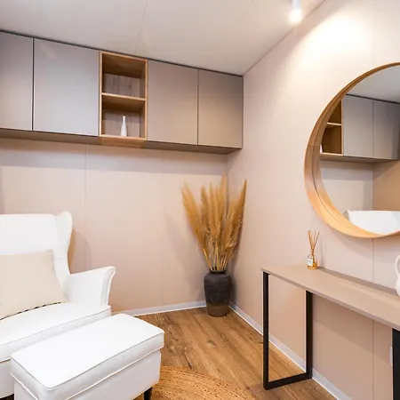 Oliveto Mobile Homes - Adults Only 4*