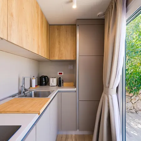 Oliveto Mobile Homes - Adults Only 4* Punat