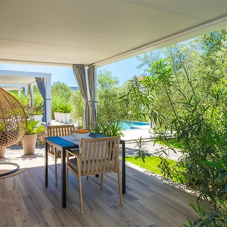 Oliveto Mobile Homes - Adults Only 4*