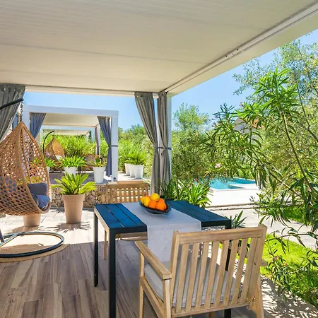 Oliveto Mobile Homes - Adults Only 4*