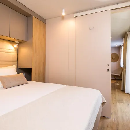 Oliveto Mobile Homes - Adults Only